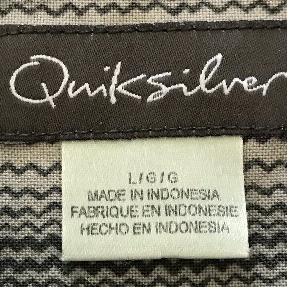 Quicksilver Shirt Men L Gray Geometric Button Up Pocket Short Sleeve Collared - Picture 3 of 13